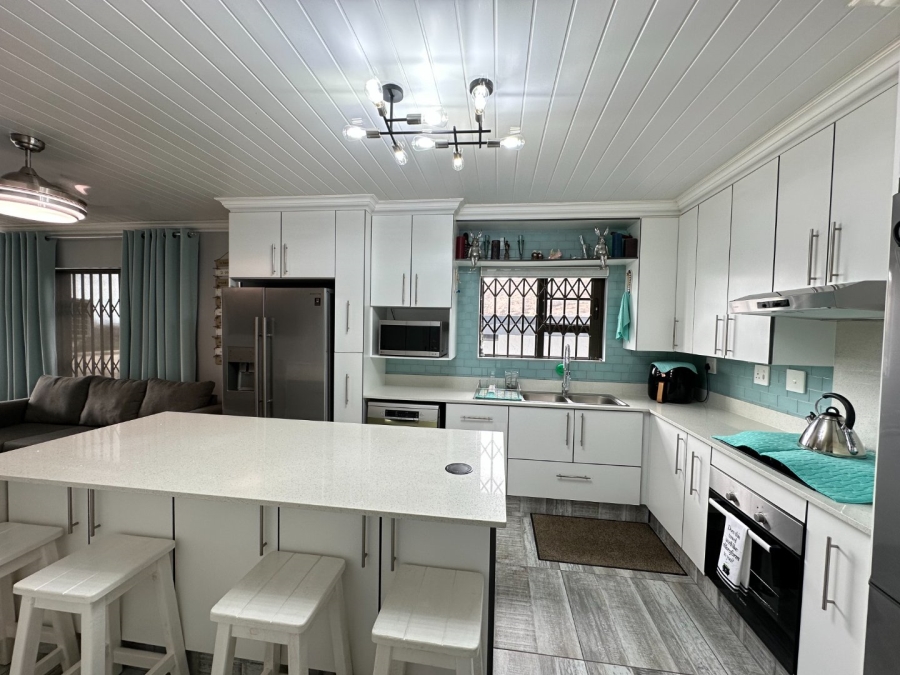 2 Bedroom Property for Sale in Island View Western Cape